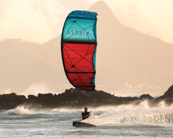Kitesurfing